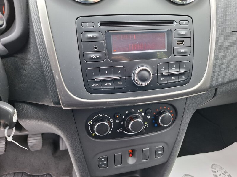 Dacia Logan